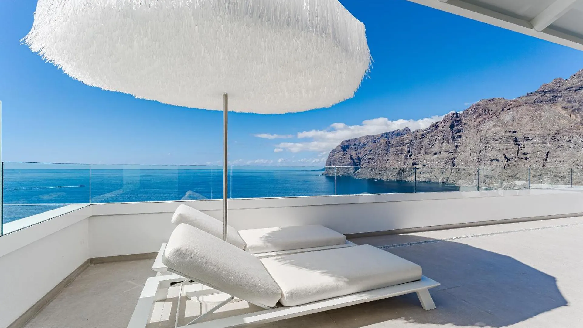 Blue Haven - Ocean View Penthouse With Jacuzzi And Pool Apartment Acantilado de los Gigantes