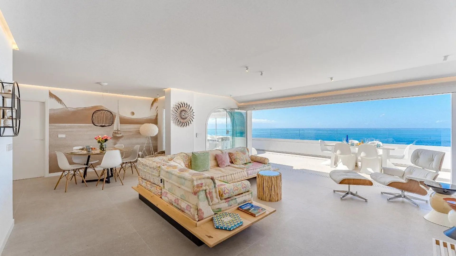 Blue Haven - Ocean View Penthouse With Jacuzzi And Pool Apartment Acantilado de los Gigantes 0*,  Spain