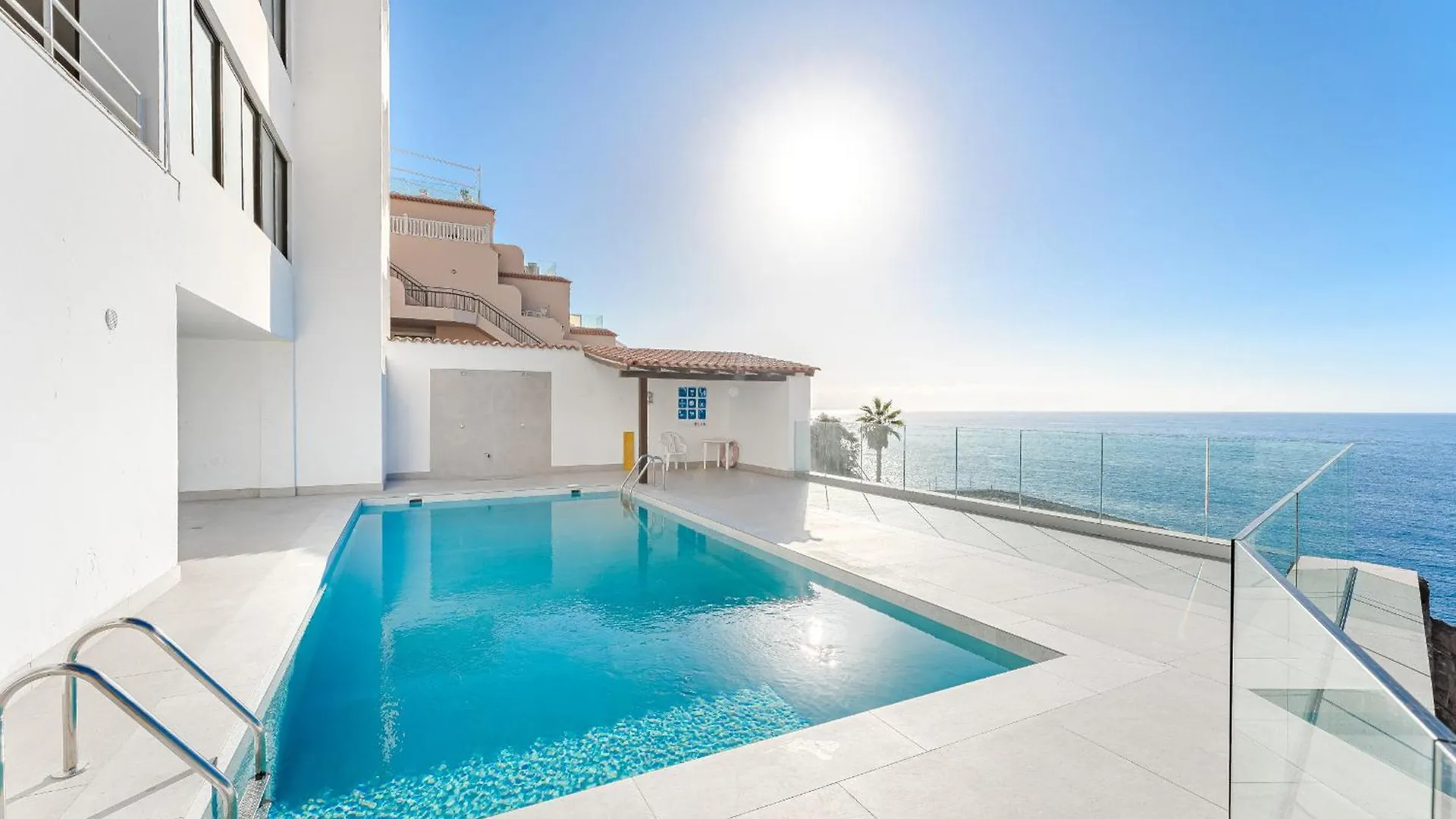 Blue Haven - Ocean View Penthouse With Jacuzzi And Pool Apartment Acantilado de los Gigantes