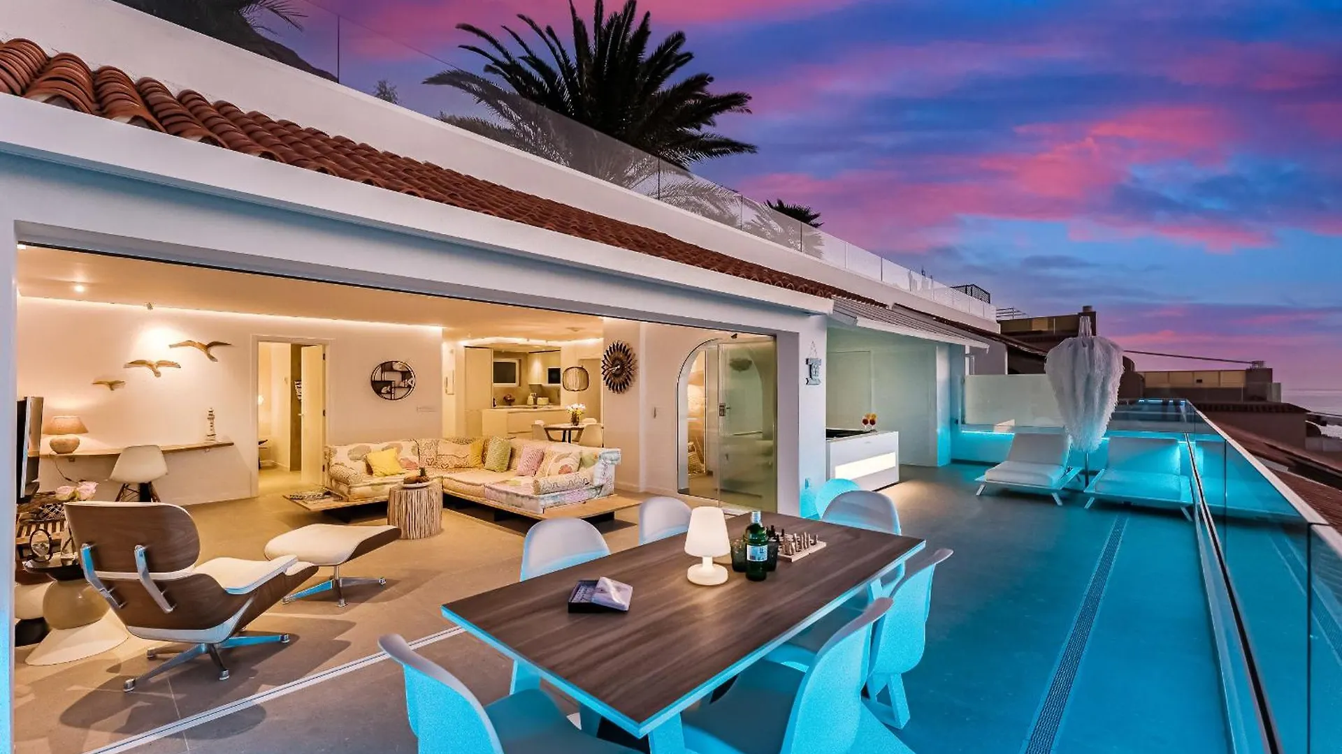 Apartment Ferienwohnung Blue Haven - Ocean View Penthouse With Jacuzzi And Pool Acantilado de los Gigantes